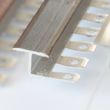 Preisvergleich Produktbild Biegeprofil Zic Zac, 16x10mm, Aluminium, Wenge 0P, 2,5m