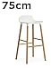 Produktbild Normann Copenhagen, Form, form bar, Barhocker, form 75, Gestell Eiche, Sitzschale weiß, Normann Dk