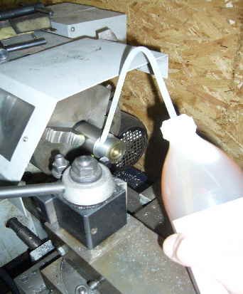 Bohrmilchkonzentrat , Kühlschmierstoff zum Bohren, Drehen und Fräsen - 2