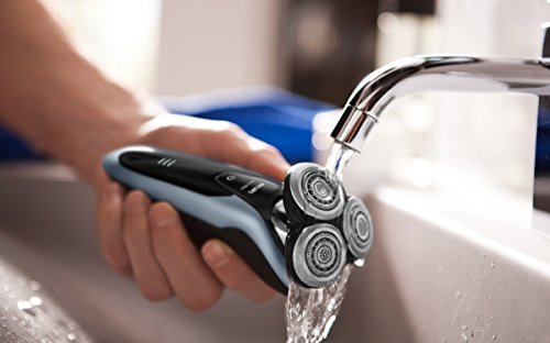 PHILIPS S9031/26 9000 Shaver with Smart Clean System - Image 7
