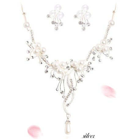 YAMI Miya Best Seller Parure collier et boucles d'oreilles Bijoux glamour plaqués argent avec cristaux et perles blanches Pour un mariage, une fête, une soirée, un événement, une cérémonie.