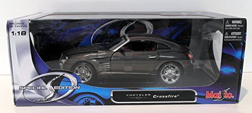 Preisvergleich Produktbild Chrysler Crossfire silber Modellauto 31140 Maisto 1:18