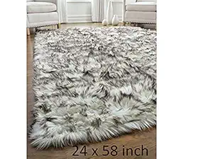 3M BROADWAY Artificial Animal Wool Carpet (White, 22 X 55 inch)