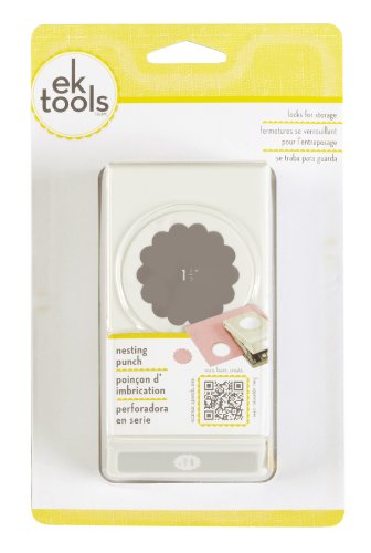 Maße EK Success Scallop Circle Punch Maschine 1 1/2 - 2