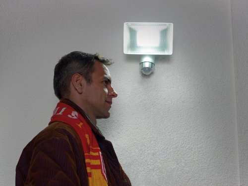 Brennenstuhl Power LED-Strahler / LED-Leuchte mit Aluminium-Gehäuse für außen und innen mit Bewegungsmelder (IP44 geschützt, stoßfest und drehbar) - 7