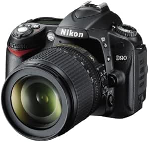Nikon D90 SLR-Digitalkamera (12 Megapixel, Live-View, HD-Videofunktion) Kit inkl. 18-200mm 1:3,5-5,6G VR Objektiv (bildstab.)