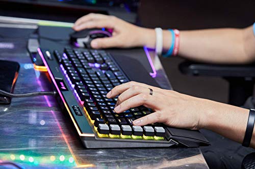 Obtener Corsair K95 RGB Platinum - Teclado mecánico Gaming (Cherry MX
Brown, retroiluminación Multicolor RGB, QWERTY Español), Negro Descuento