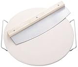 Backstein mit Wiegemesser: Mit dem Stein lassen sich ideale Backergebnisse dank ausgezeichneter Wärmeleitung erzielen - bis zu 230°C hitzebeständig