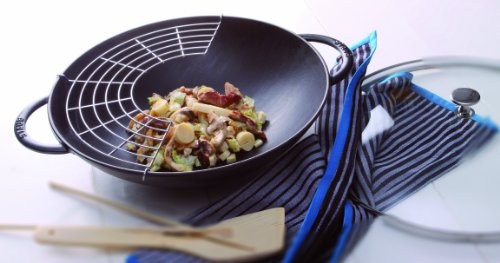 Staub Wok mit Glasdeckel (37cm, 5,7 L mit mattschwarzer Emaillierung im Inneren des Topfes) schwarz - 2