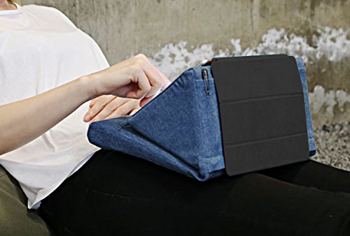 IPEVO PadPillow und Halterung Kissen für iPads aller Generationen – iPad Air und iPad mini und iPad 4 und iPad 3 und iPad 2 und iPad 1 – Blue Denim - 4