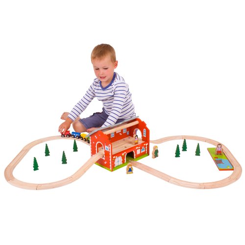 Bigjigs Rail Wooden Railway Station Carry Set
