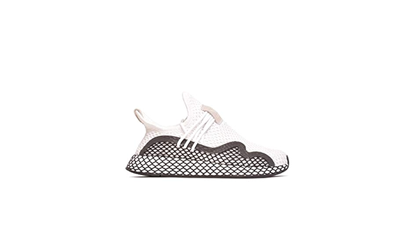 deerupt s white black