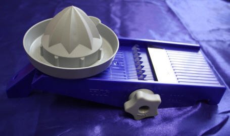 ORIGINAL TNS 2000 GEMÜSEHOBEL ALL IN ONE MADE IN GERMANY FARBE BLAU - 9