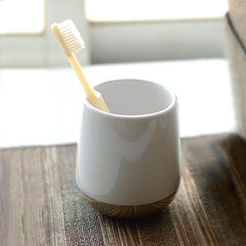 Satu Brown 3-teilig Deluxe Badezimmer Zubehör Set – aus Keramik – Beinhaltet: Seifenspender / Lotionspender, Seifenschale, Zahnputzbecher, Erstklassige Keramik Badezimmer Zubehör-Set (Weiß) - 5