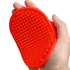 RR Design New Grooming Pet Shampoo Brush | Soothing Massage Rubber Bristles Curry Comb for Dogs & Cats Washing | Professional Quality (Color May Vary) 1 Piece