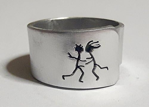 Open aluminum band ring with: Man and woman kiss, with custom engraved text.