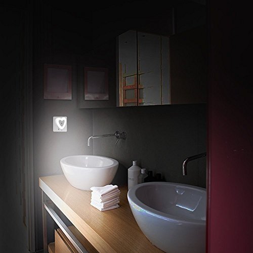 Nachtlicht, FIDEA night Licht 0.5W Plug in LED Nachtlicht Lampe mit Sensor, mit automatischer Dämmerung bis Dämmerung Lichtsensor, weiß, 4er Pack (Herz) - 4