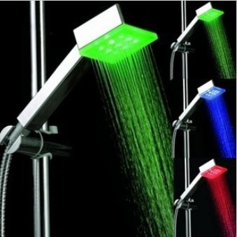 LED Duschkopf mit automatischem 3 Farbwechsel Temperaturanzeige für Gute-Laune beim Duschen Multi colour Flashing LED-Regenbogen Effekt
