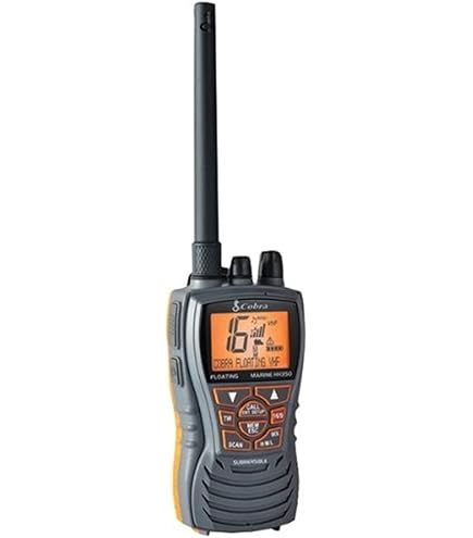 STANDARD HORIZON
トランシーバー6セット、充電器、バッテリー付 RADIOTELEFON MORSKI STANDARD HORIZON HX300E PŁYWAJĄCY