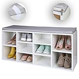 Abmessungen im Überblick: Die Gesamtbreite beträgt ca. 103,5 cm, die Höhe ohne Kissen ca. 45,0 cm, die Höhe inkl. Kissen ca. 48,5 cm. Die Tiefe beträgt ca. 30,0 cm. Die vier äußeren Fächer sind ca. 24,0 cm breit, ca. 20,5 cm hoch und ca. 28,5 cm tief. Die sechs inneren Fächer sind ca. 24,0 cm breit, ca. 13,0 cm hoch und ebenfalls ca. 28,5 cm tief.