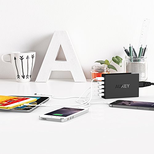 AUKEY USB Ladegerät 5 USB Ports Ladeadapter 25W für iPhone 7 / 7 Plus, Tablets und andere USB ladende Geräte (Schwarz) - 7