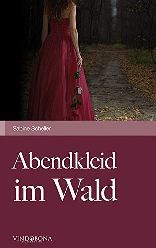 Preisvergleich Produktbild Abendkleid im Wald