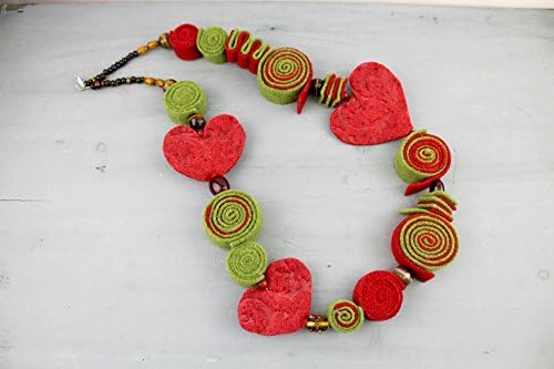 Green and red Felt and Lampwork Glass Beads Necklace, Nickel free - Valentine's day