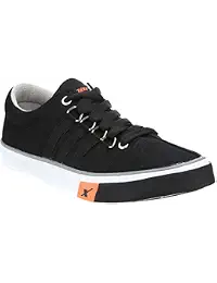 Sparx Men's Canvas Sneakers