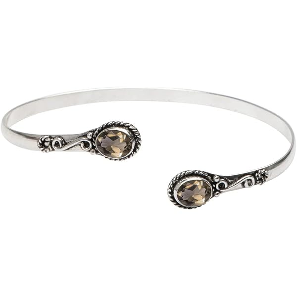 Women's Amara Arm Cuff Bracelet in Gold | Fashion Nova