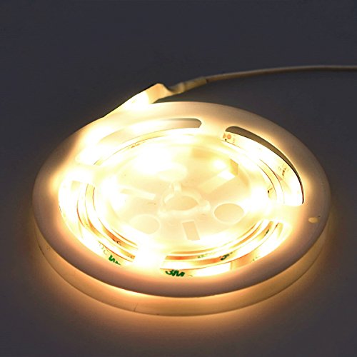 kwmobile LED Bettlicht mit Bewegungssensor – LED-Streifen 1,2m Länge – dimmbar – Helligkeitssensor – Sicherheit im Dunkeln – 36 LEDs – warmweiß - 5