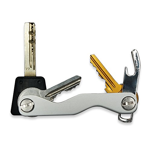Llave titular / organizador de llaves portátil y inteligente compacto para 2-8 teclas con accesorios / abridor de botellas. Elegante accesorio para hombres y mujeres. Instalación rápida y sencilla