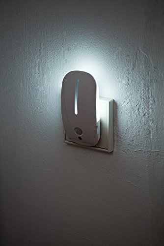 Brennenstuhl LED-Nachtlicht / sanftes Orientierungslicht mit Infrarot-Bewegungsmelder und Dämmungssensor für die Steckdose (mit Schalter) Farbe: weiß - 13