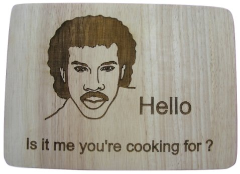 LIONEL RICHIE CHOPPING CUTTING CHEESE BOARD PLACE MAT DINNER IS COMING WOLF WINTER LION ENGRAVED WOODEN NOVELTY WOOD KITCHEN COOKING BAKING FUN NOVELTY BIRTHDAY PRESENT WEDDING GIFT LASER ENGRAVED RITCHIE by FASTCRAFT UK (38x24 cm)