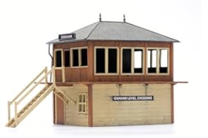 Dapol Model Railway Signal Box Plastic Kit - OO Scale 1/76