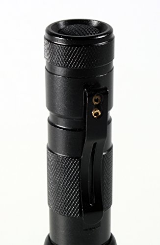 UV UF-502B LED Schwarzlicht – Geocaching – Nightcaching – Nachtcache – Uv Licht strong für Geldscheinprüfung, UV Stempelfarbe, UV Leuchtfarbe, Schwarzlichtfarbe, Einlasskontrolle Diskotheken und Events, Hygienekontrolle (Urin), Führerscheine, Dokumente mit UV Markierungen, Geheimschrift – Ultrafire UV Taschenlampe. Inkl. Gesicherter Li-Ion Akku 18650 3,7V 2600mAh - 7