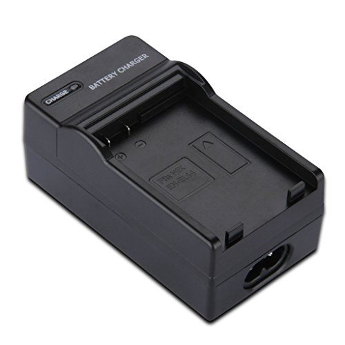 SODIAL(R) Ladegeraet fuer Nikon MH-24 EN-EL14 D3100 D3200 D5100 D5200 D5300 Nikon COOLPIX P7000 P7100 P7700 DSLR Kamera Mit Auto Charger