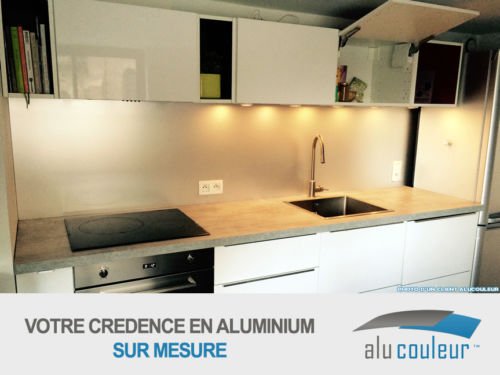 détail Crédence de cuisine 65cm x 60cm en Aluminium Anodisé Alimentaire 1,5mm