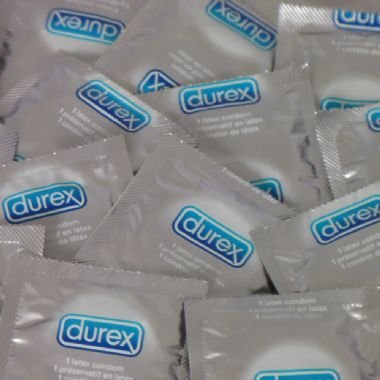 Preisvergleich Produktbild Durex Performa Kondome - 48 Stück