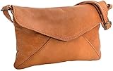 Die chemische Gerbung sorgt für eine besondere Stabilität des Büffelleders und ermöglicht ein modernes Design. Das Einsprühen der Tasche mit einem Imprägnierspray für Leder sorgt für eine langfristige Pflege.