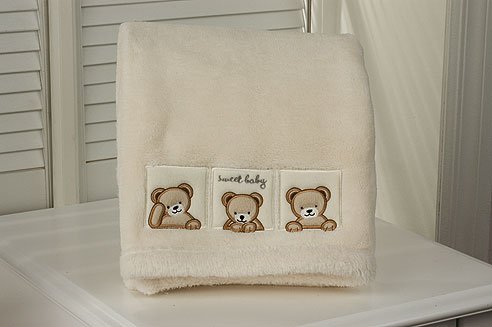 Kidsline Super Soft Boa Blanket in Cream with Teddy Embroidery