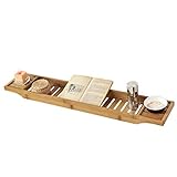 Eine schöne Ablagefläche an der Auflagefläche für Ihre Bad- und Duschutensilien.