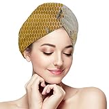Proteja tu cabello: usar el secador hará un gran daño a tu hermoso cabello. La toalla absorberá la humedad en tu cabello durante este tiempo. Es la forma más suave de secar el cabello largo.