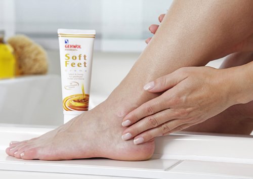 GEHWOL Fusskraft Soft Feet, Fußcreme mit Hyaluron, Urea, 500 ml mit Spender - 3