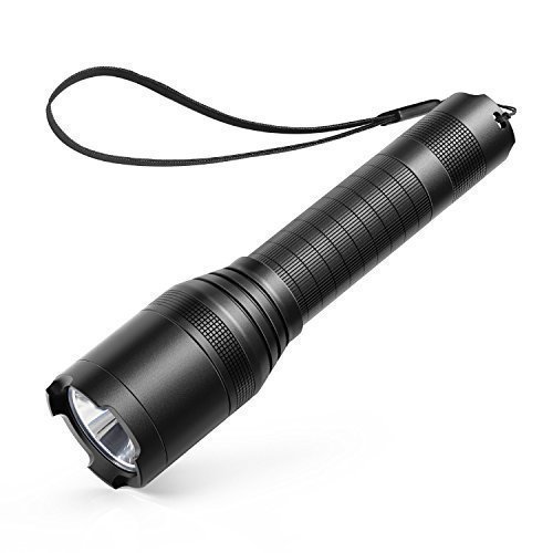 Anker LC90 LED Taschenlampe, IP65 Wasserfest, Super Helle 900 Lumen CREE LED, 5 Licht Modi, Wiederaufladbare Taschenlampe im Hosentaschenformat mit Zoom für Camping, Wandern und Notfälle ( Inklusive 18650 Batterie )