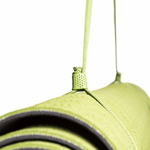 Rutschfeste Yogamatte »Shitala« aus umweltfreundliche und hypo-allergene TPE hergestellt ( Maße: 183 x 61 x 0,5 cm ) inkl gratis Tragebänder für die Matte – die ideale Matte für Yoga & Pilates – natürlich geruchslos / in den Farben schwarz, blau, grün, orange, türkis und pink / auch als Sportunterlage / Fitnessmatte bzw. Gymnastikmatte verwendbar. Die Oberfläche ist rutschfest, angenehm, strapazierfähig & langlebig. - 5