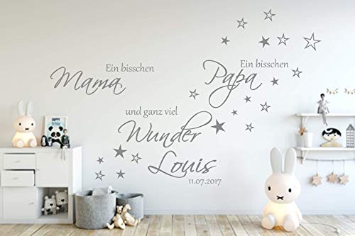 Wandschnörkel® Aufkleber mit Namen HM~AA13 Ein bisschen MAMA ein bisschen PAPA und ganz viel WUNDER Spruch Wandtattoo Kinderzimmer Baby Mädchen Jungen Türaufkleber, personalisiert