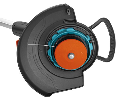 Gardena 9807-20 Trimmer EasyCut 400/25, mit verstellbarem Zusatzgriff, anpassbarer Teleskopstiel, abwinkelbarer Stiel, Pflanzenschutzbügel (Leistung: 400W, Arbeitsbreite: 25cm, Gewicht: 2.9 kg) - 2