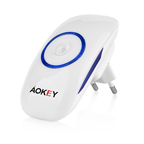 Aokey Motion Activated / Licht Empfindlich Automatische 18LED Motion Sensor Nachtlicht für Dachgeschoss Flur, Schlafzimmer, Wohnzimmer, Küche 2016 Neueste