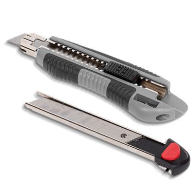 KREATOR Cuttermesser Teppichmesser 18mm Abbrechklinge mit Auto Lock Funktion 5x Ersatzklingen Autoload und Bleistiftspitzer im Griff – KRT000304 - 3