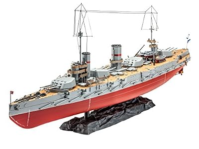 Revell - 05137 - Maquette De Bateau - Cuirassé Russe Gangut WWI - 432 Pièces - Echelle 1/350